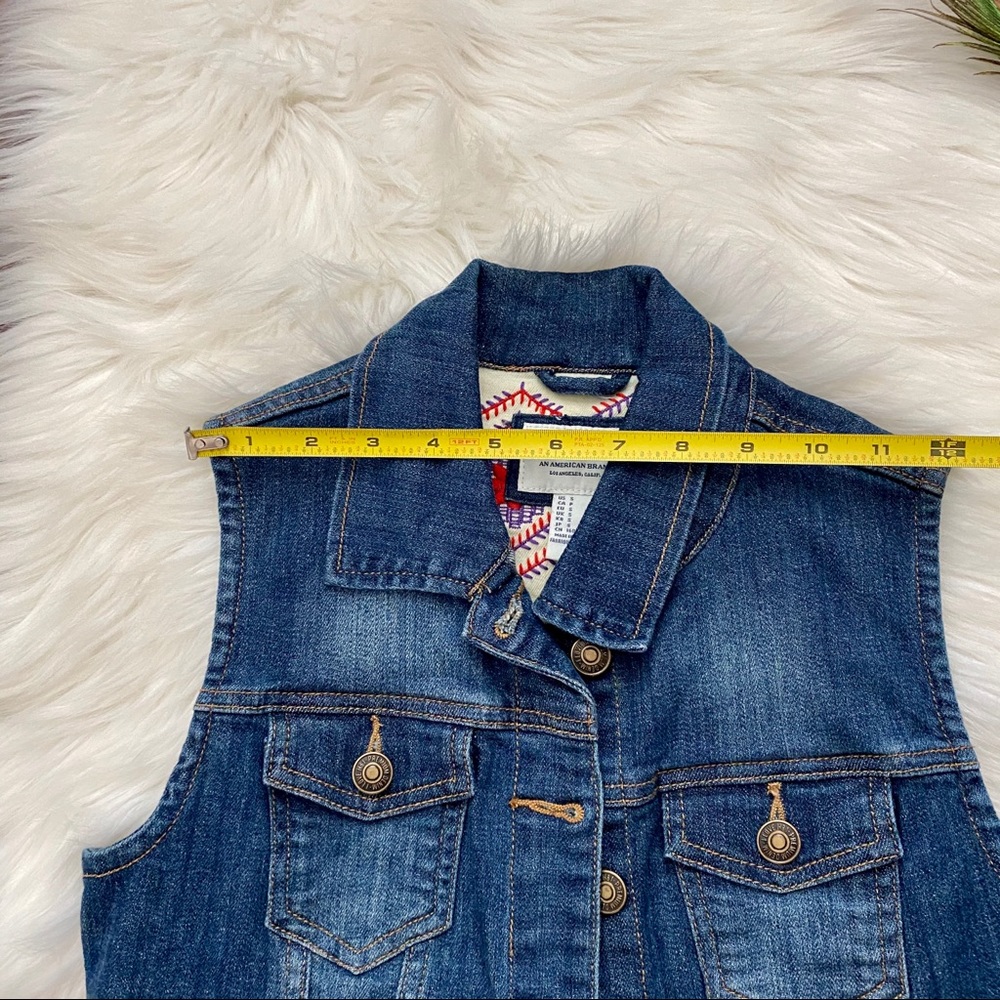 Hollister Jean Vest - Picture 7 of 9
